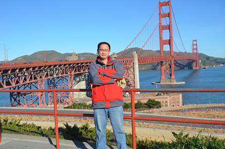 最受学生欢迎的教授 av直播
 张宇萌（生活照）.JPG